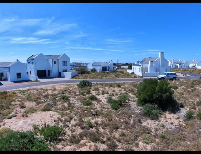 LAND FOR SALE IN BRITANNIA BAY